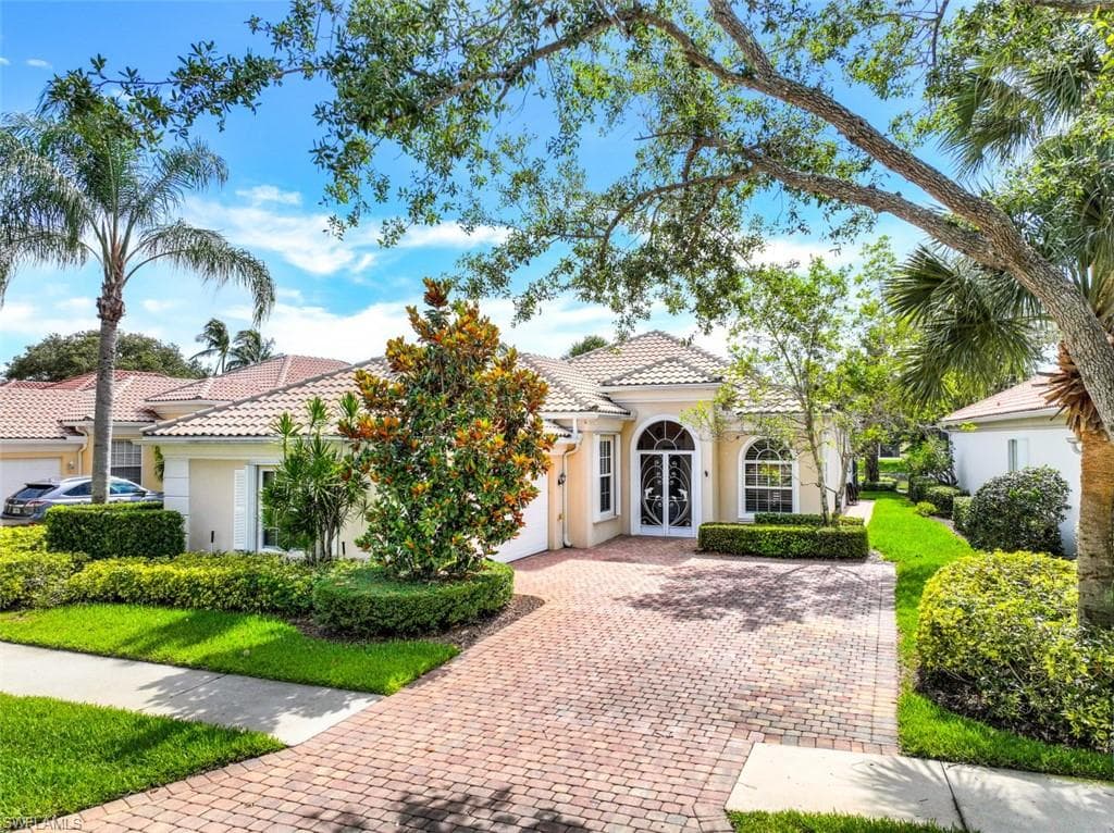 4420 Prescott LN NAPLES, FL 34119