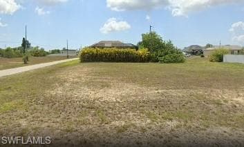 2000 NE 15th PL CAPE CORAL, FL 33909