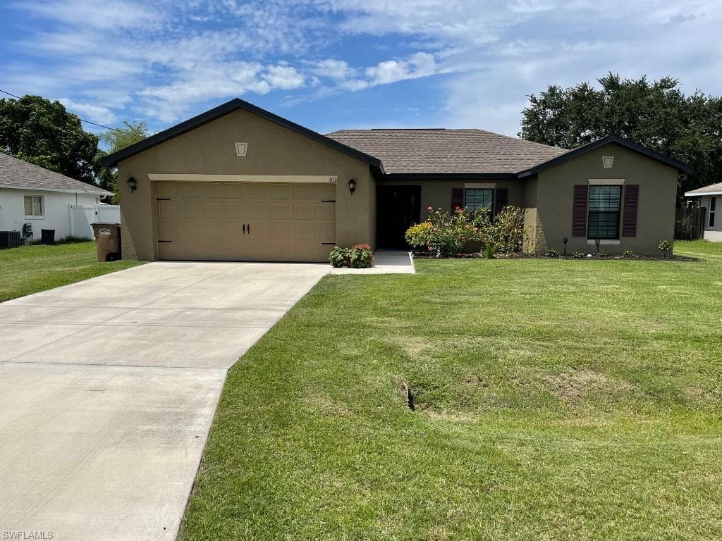 1117 SE 18th TER CAPE CORAL, FL 33990