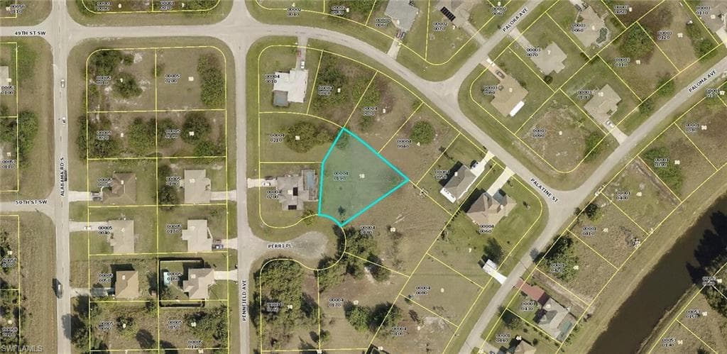 109 Perri PL LEHIGH ACRES, FL 33974