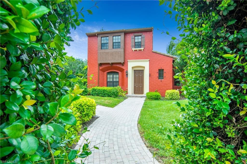 9138 Chula Vista ST 12703 NAPLES, FL 34113