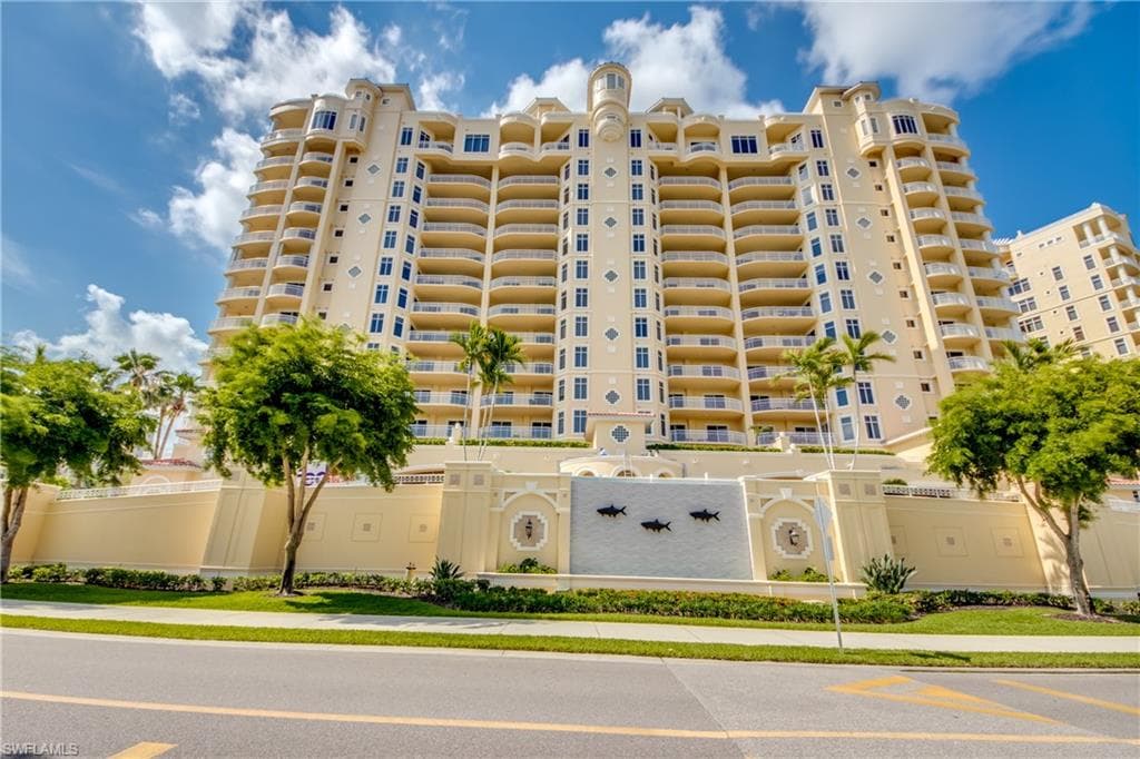 6021 Silver King BLVD 1102 CAPE CORAL, FL 33914