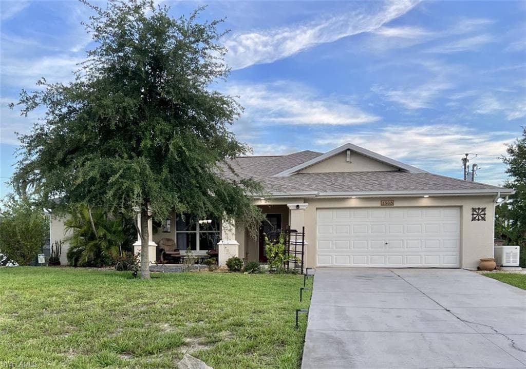 1508 SW 28th TER CAPE CORAL, FL 33914