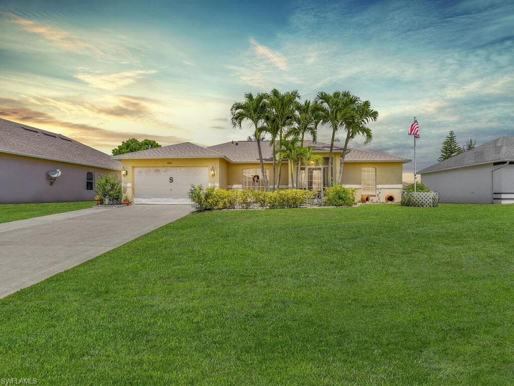 3325 SW 15th AVE CAPE CORAL, FL 33914