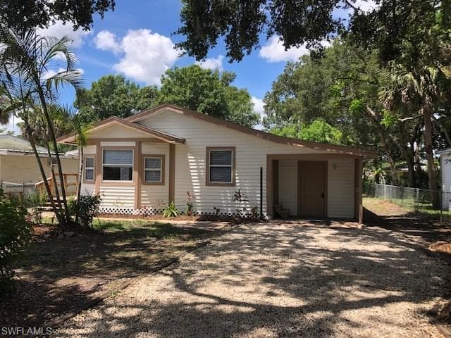 284 Granada BLVD FORT MYERS, FL 33905