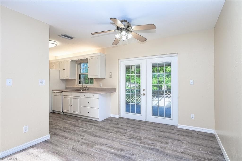 461 21st ST SW NAPLES, FL 34117