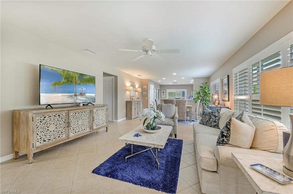 28541 Hammerhead LN BONITA SPRINGS, FL 34135