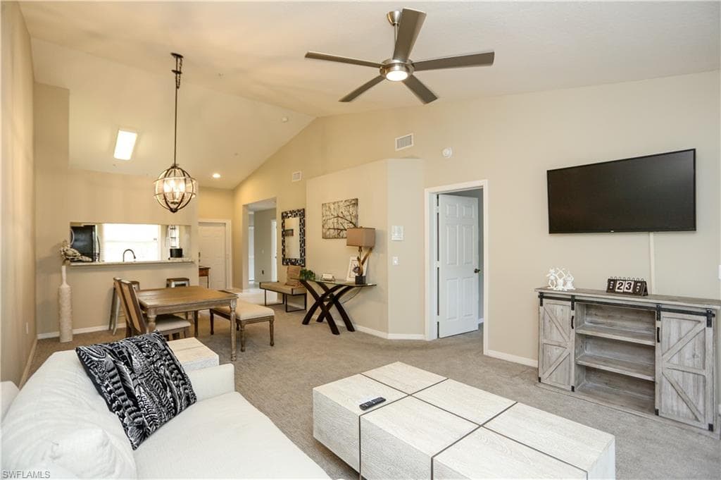 6645 Huntington Lakes CIR 201 NAPLES, FL 34119