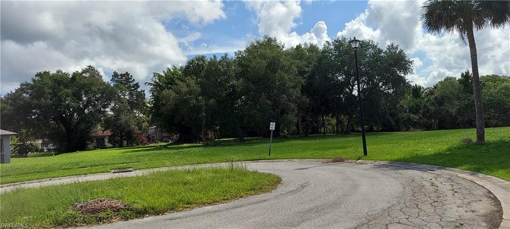 4867 Archie LN FORT MYERS, FL 33905