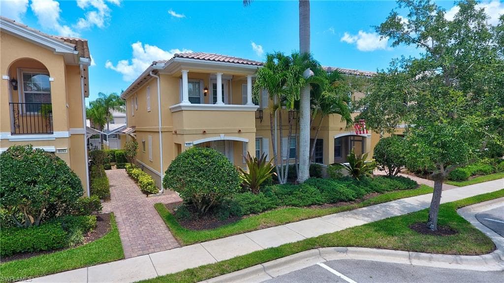8089 Chianti LN NAPLES, FL 34114