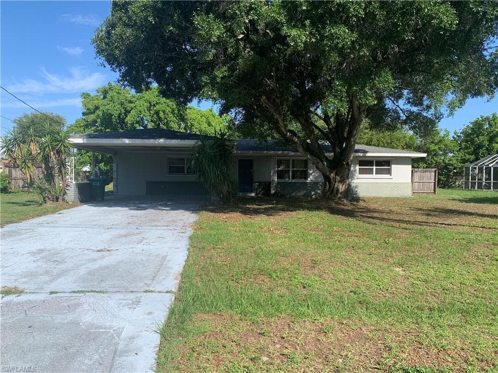 430 NE 15TH PL CAPE CORAL, FL 33909