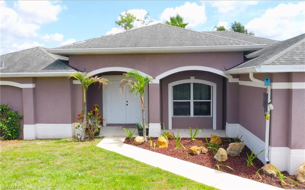 4303 E 15th ST LEHIGH ACRES, FL 33972