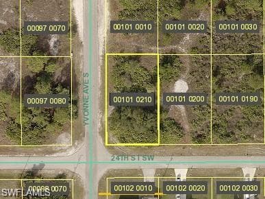 3720 24th ST SW LEHIGH ACRES, FL 33976
