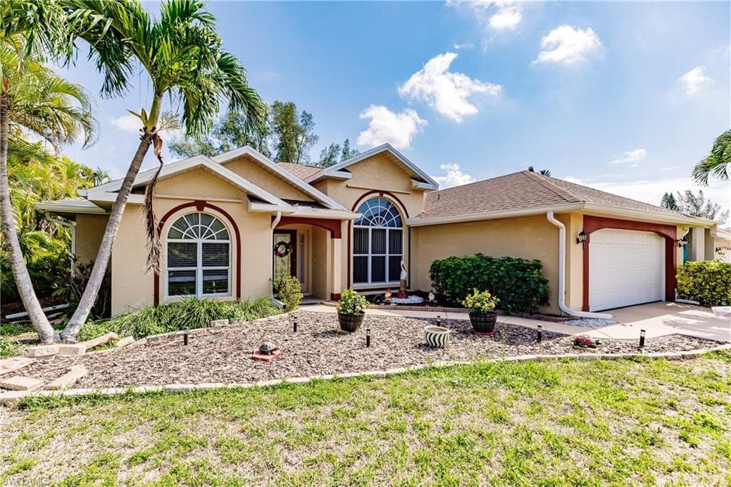 3521 SW 3rd TER CAPE CORAL, FL 33991