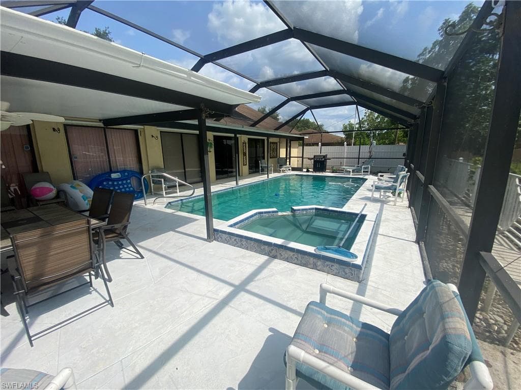 319 Lake AVE LEHIGH ACRES, FL 33936