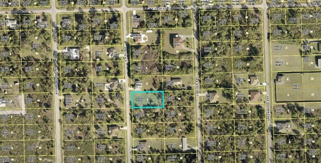 1012 5th AVE LEHIGH ACRES, FL 33972