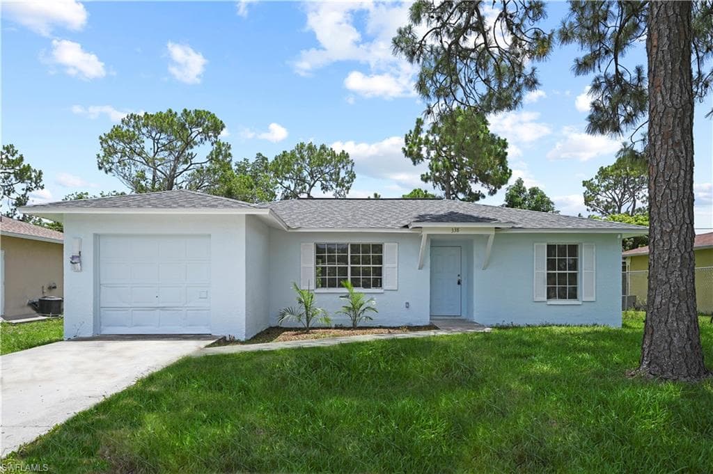 5338 Catts ST NAPLES, FL 34113