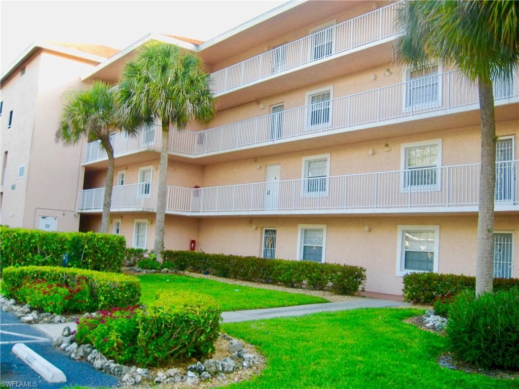 441 Quail Forest BLVD A407 NAPLES, FL 34105