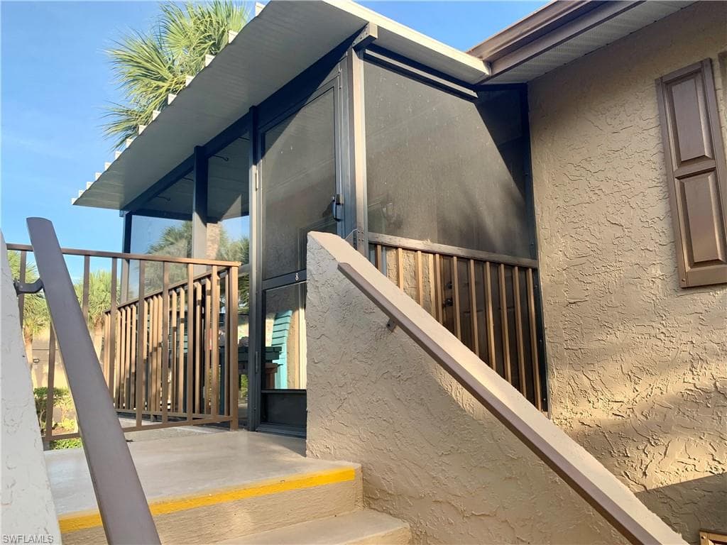 4220 Looking Glass LN 4308 NAPLES, FL 34112