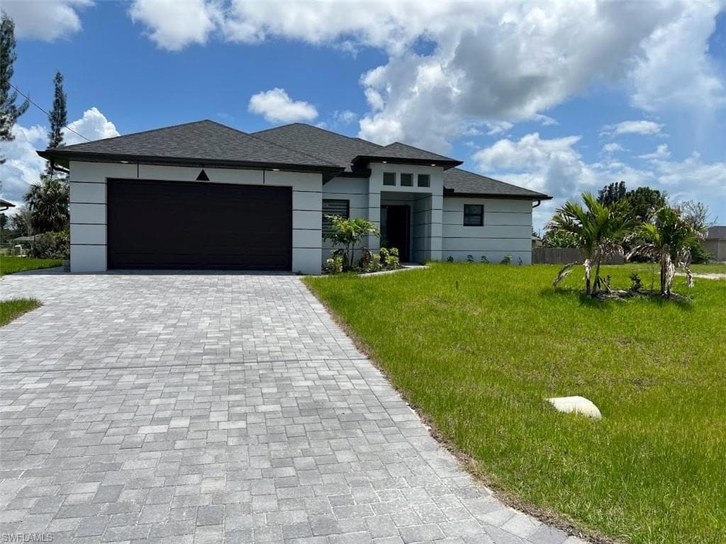 2224 Embers PKY W CAPE CORAL, FL 33993