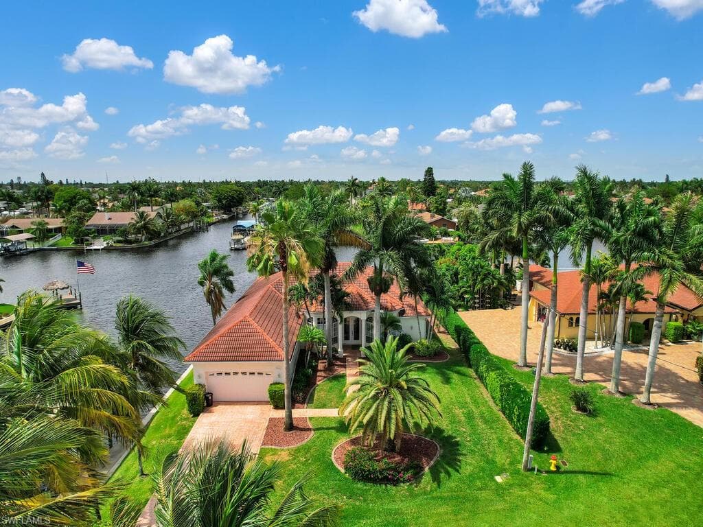 3601 SE 17th PL CAPE CORAL, FL 33904