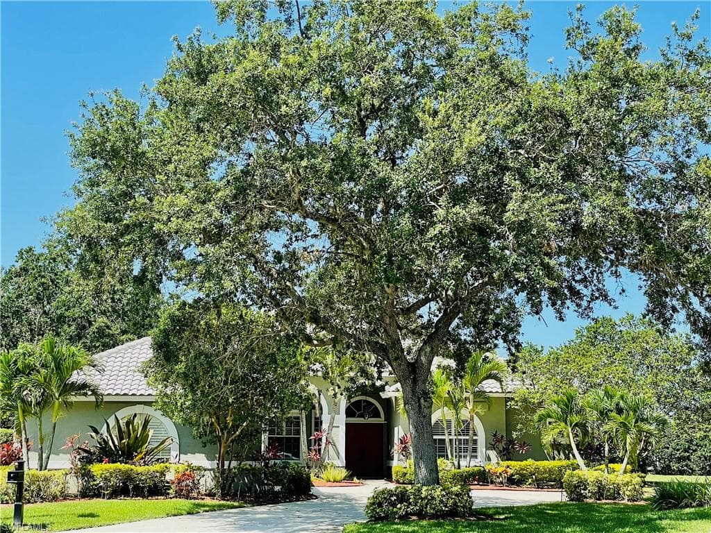 11896 Grand Isles LN FORT MYERS, FL 33913