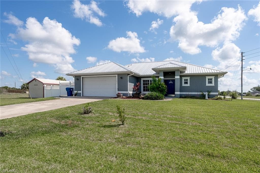 1291 Jay TER LABELLE, FL 33935