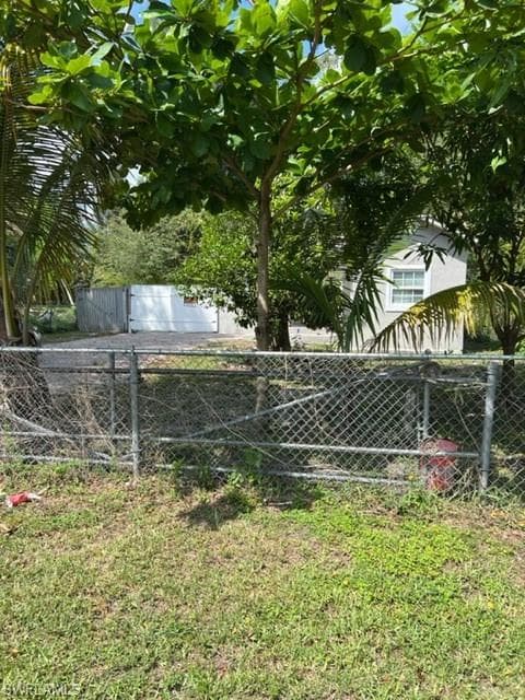262 Palmacea RD FORT MYERS, FL 33905