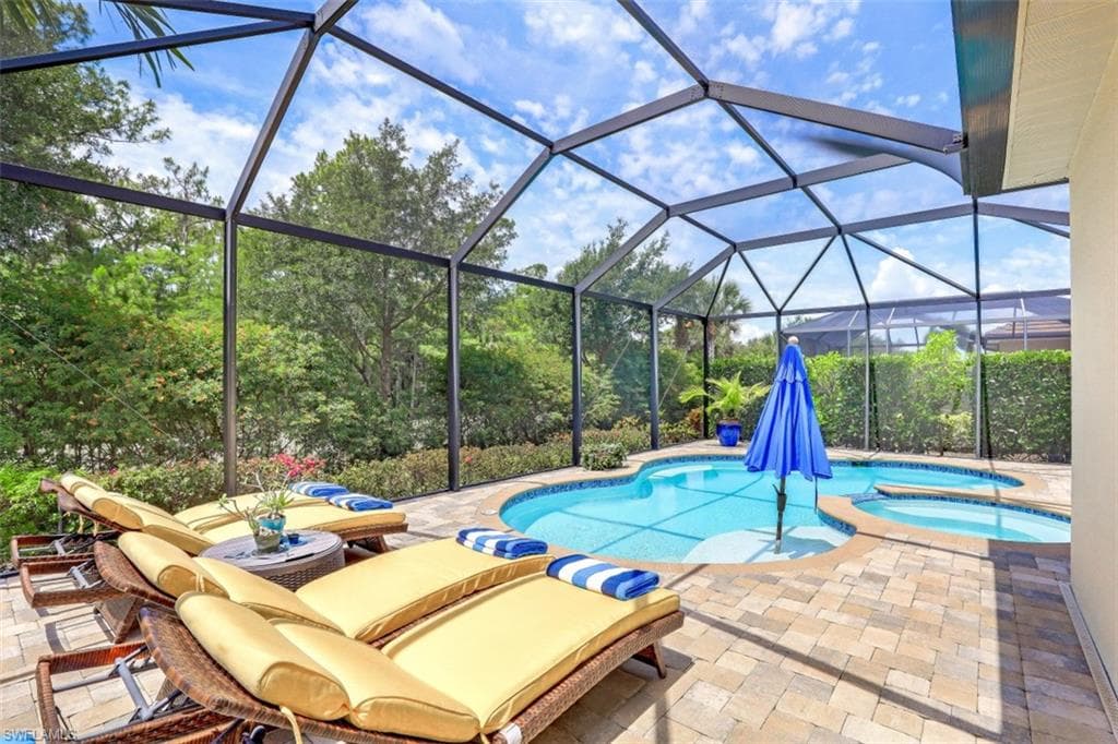 3703 Canopy CIR NAPLES, FL 34120