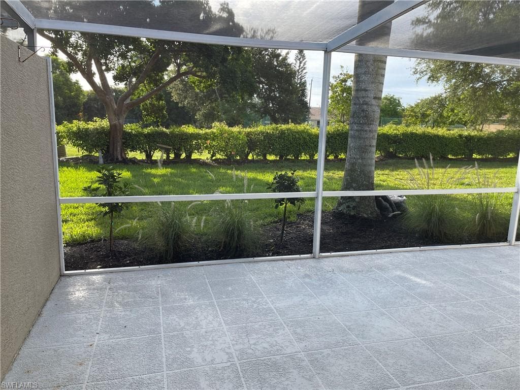 1856 West Crown Poine BLVD NAPLES, FL 34112