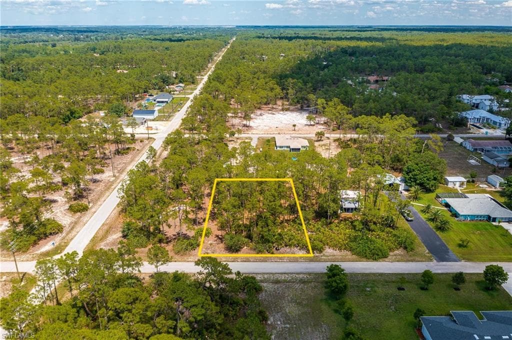 1420 Maple AVE N LEHIGH ACRES, FL 33972