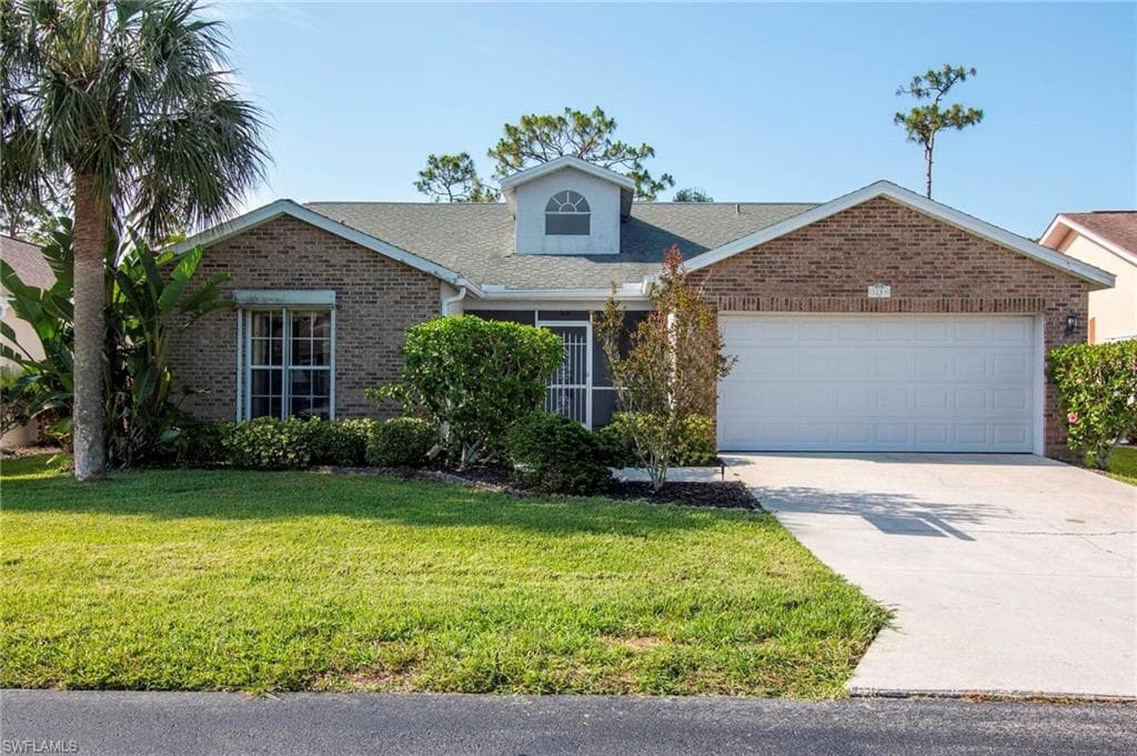 3284 Clubview DR NORTH FORT MYERS, FL 33917
