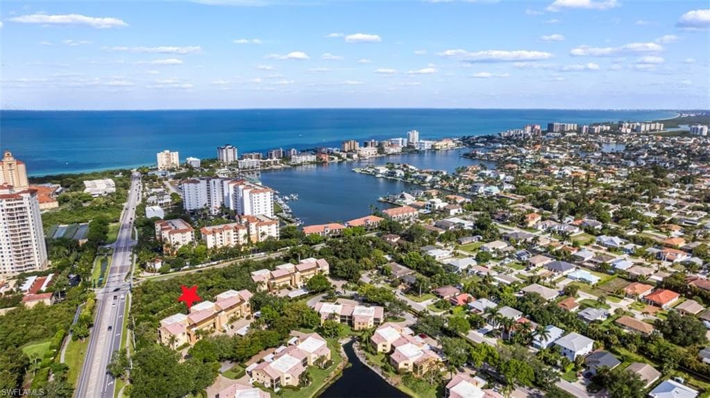 592 Beachwalk CIR N-204 NAPLES, FL 34108