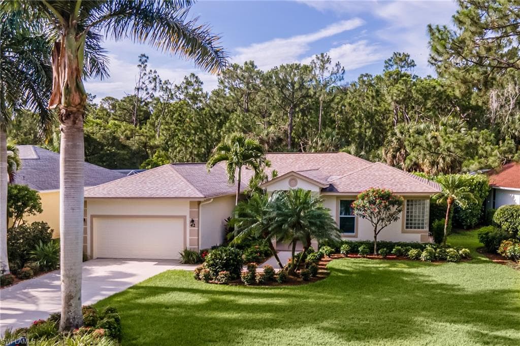 42 Heritage WAY NAPLES, FL 34110