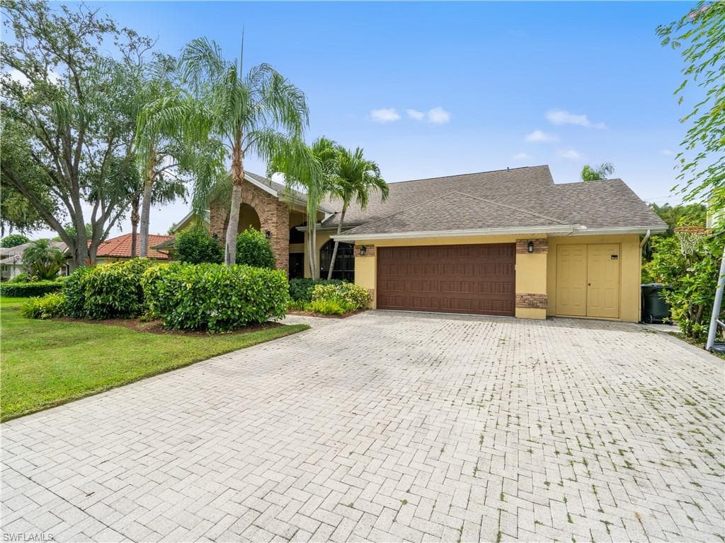 65 Timberland CIR S FORT MYERS, FL 33919