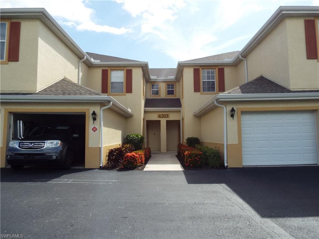 4203 Liron AVE 101 FORT MYERS, FL 33916