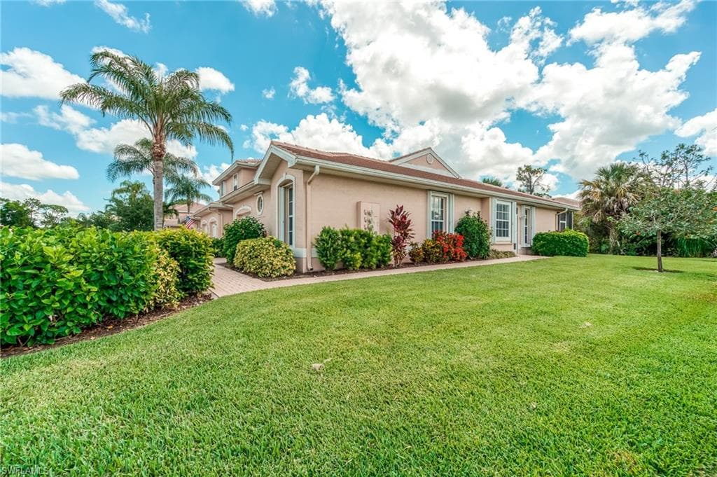 7820 Sandpine CT 2304 NAPLES, FL 34104
