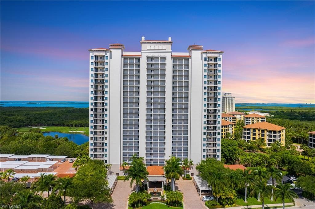 23540 Via Veneto 205 BONITA SPRINGS, FL 34134