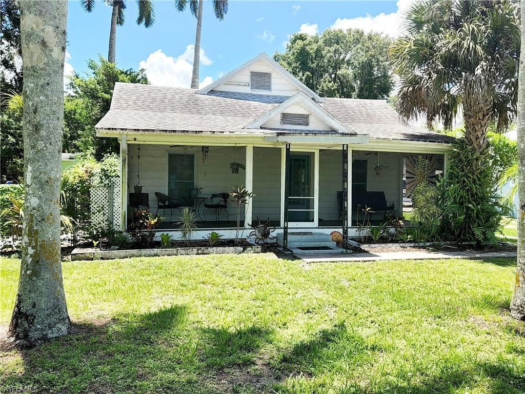3522 E Riverside DR FORT MYERS, FL 33916
