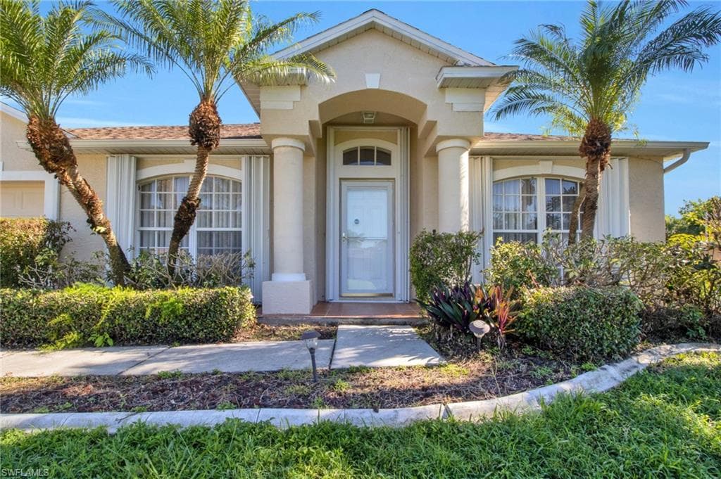 231 SE 45th ST CAPE CORAL, FL 33904
