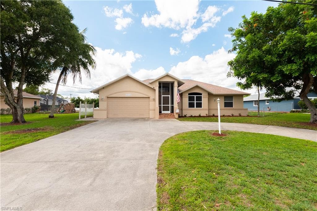 6565 Idlewild ST FORT MYERS, FL 33966