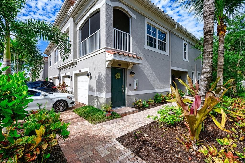 23550 Alamanda DR 203 ESTERO, FL 34135