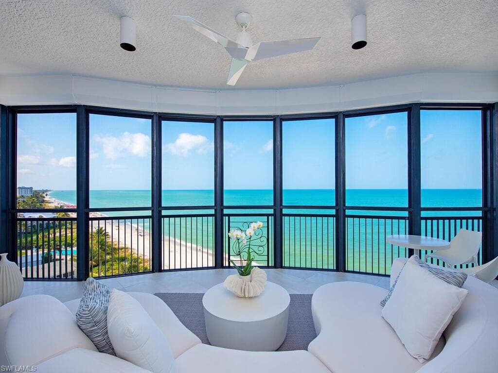 1801 Gulf Shore BLVD N 801 NAPLES, FL 34102