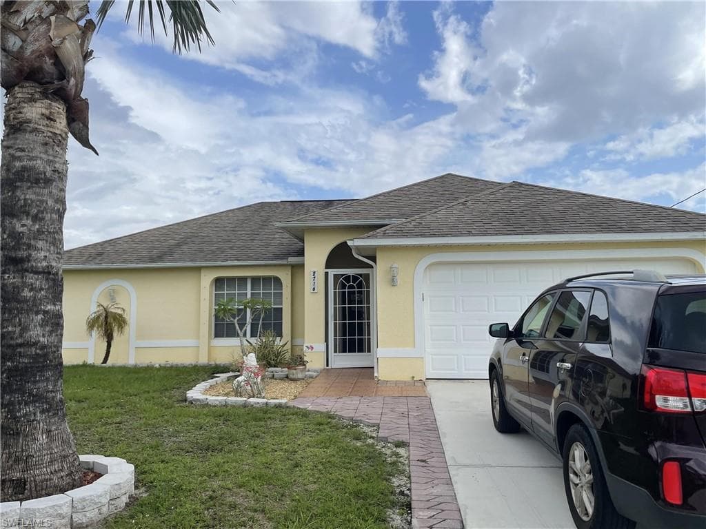 2716 SW 2nd LN CAPE CORAL, FL 33991