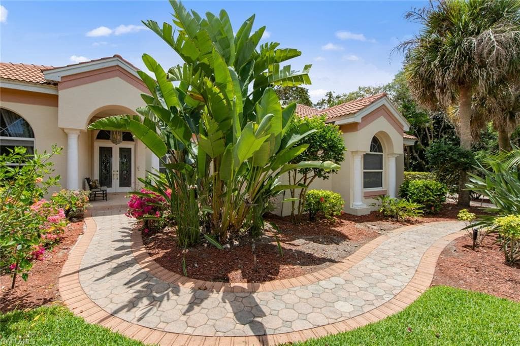 25141 RIDGE OAK DR BONITA SPRINGS, FL 34134