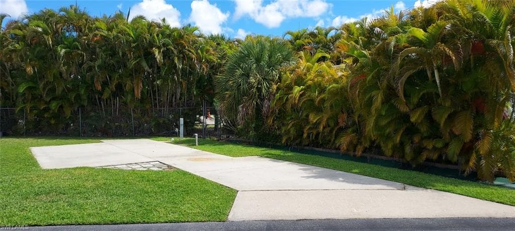 19681 Summerlin Rd M-514 RD FORT MYERS, FL 33908