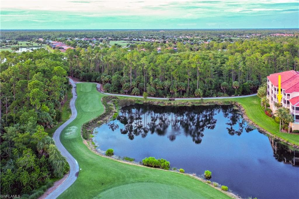 4883 Hampshire CT 1-103 NAPLES, FL 34112