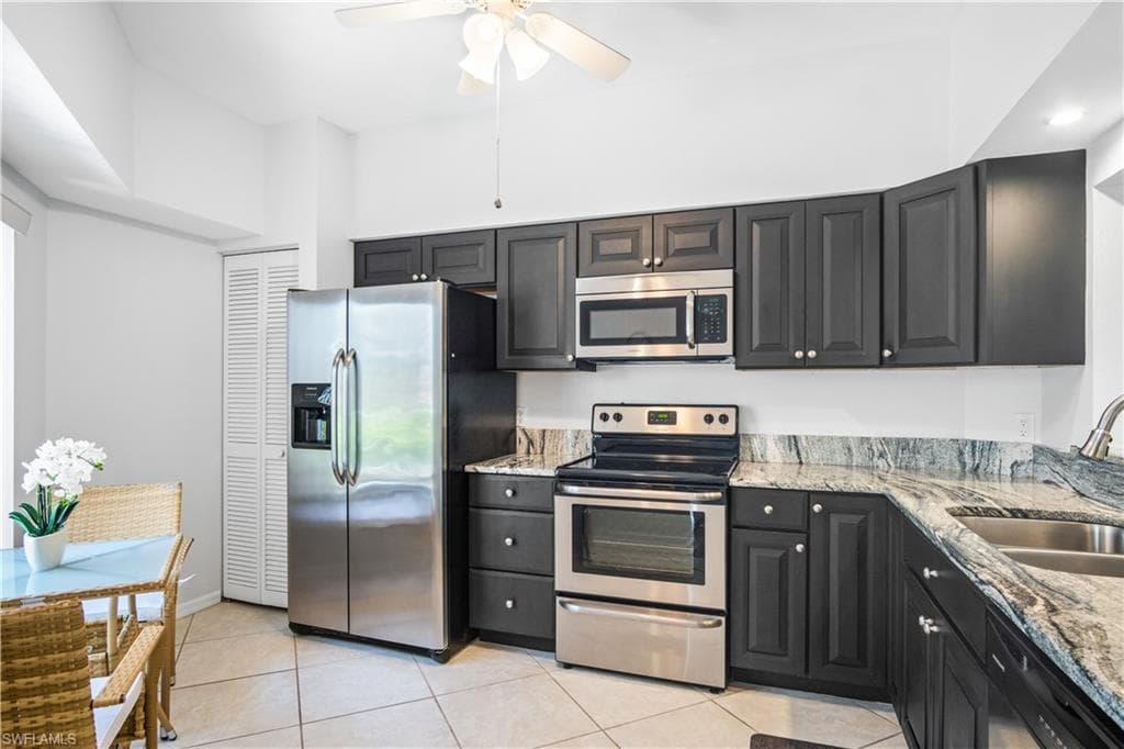 4021 Whiskey Pointe LN 205 BONITA SPRINGS, FL 34134