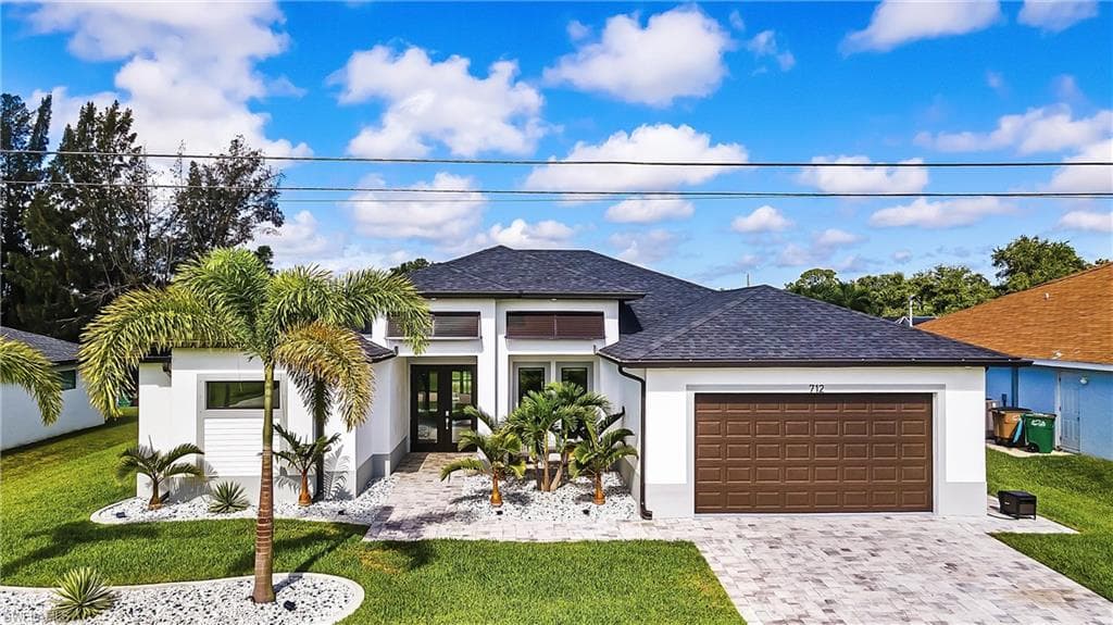 712 11th PL CAPE CORAL, FL 33991