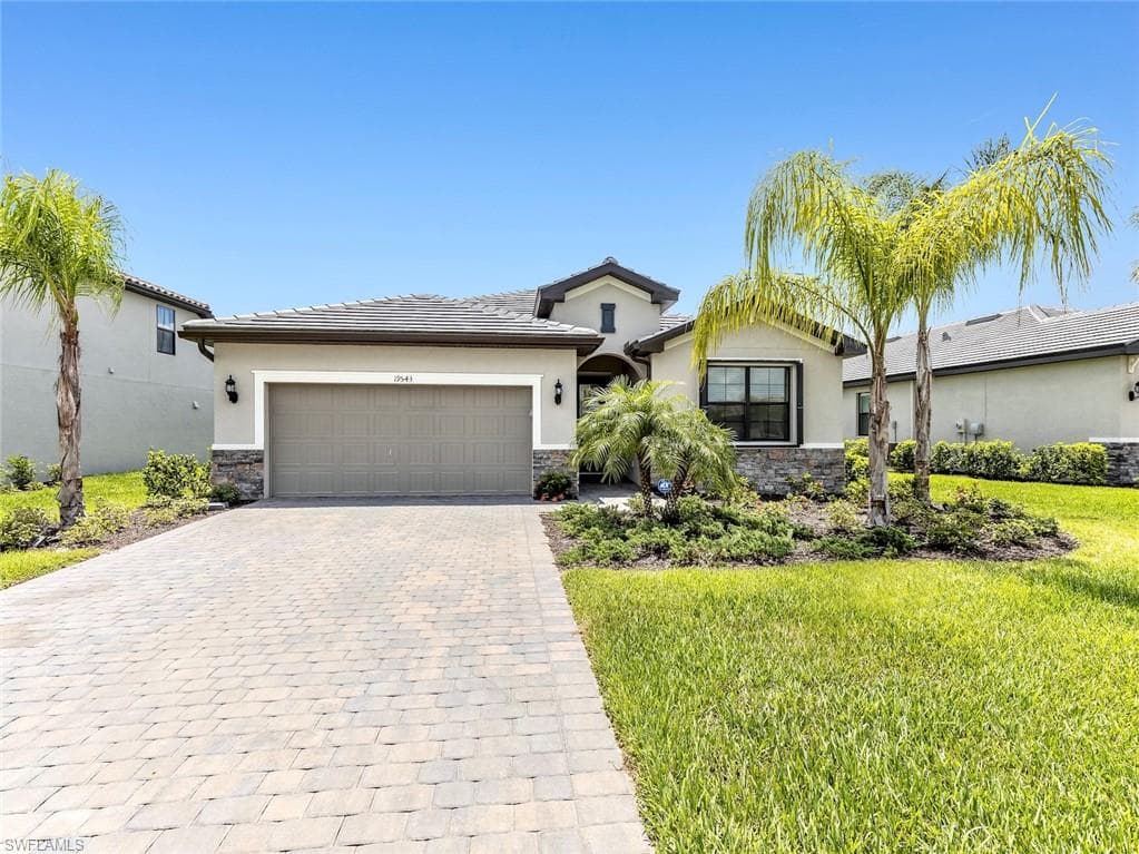 19543 Deming LN ESTERO, FL 33928